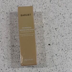 Medium Spectrum Foundation - Gold